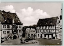 97332 W8712 Volkach - Rathaus Marktplatz Brunnen Gasthaus Mainbrücke