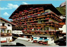 6384 Waidring Foto AK Sporthotel Tiroler Adler Auto Cafe Automat Bank Blumen
