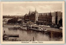 1001 Amsterdam - Central Bahnhof
