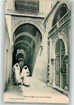 Tunis - Rue des Andalous Tracht