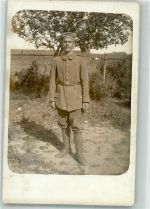 Landser in Uniform mit Zigarette Deutsches Heer WK I Privatfoto AK
