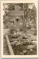 Grabstätte Friedhof Privatfoto KEINE AK