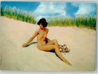 Nackte Frau in den Dünen FKK Foto AK
