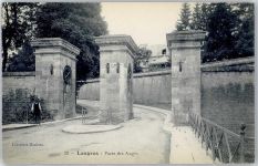 52200 Langres - Porte des Auges