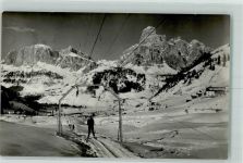 65020 Corvara - Winter Schlepplift Skifahrer