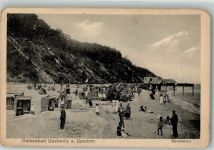 17459 O2235 Ückeritz , Usedom 1927 Gebrauchsspuren Strandleben unterhalb der Steilküste