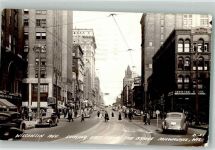 Milwaukee 1951 Foto AK Wisconsens Avenue Auto