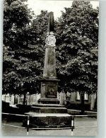 04703 O7320 Leisnig Foto AK Denkmal Postsäule