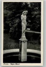 O8000 Dresden Brunnenfigur im Kurpark Weißer Hirsch Skulptur (Erotik)