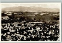 83278 W8220 Traunstein , Oberbay 1940 Foto AK Fliegeraufnahme des Ortes mit Stadtpfarrkirche St. Oswald