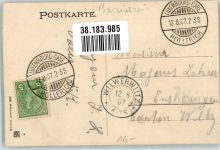 Dicker Mann herzt ein Bierfass Trinker 1907