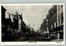 Leeds 1954 Foto AK Straßenbahn Geschäft Briggate