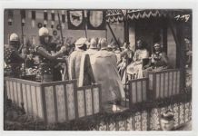 Seltene Fotokarte Bautzen. Partie bei der 1000 Jahre Feier mit König beim Festzug ungelaufen Gute Erhaltung.