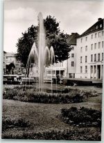 35390 W6300 Gießen , Lahn Foto AK Ludwigsplatz mit Wasserfontäne