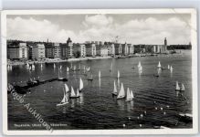 Stockholm - Utsikt fran Västerbron, Segelboot