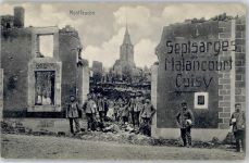 02540 Montfaucon - Blick zur Kirche Soldaten
