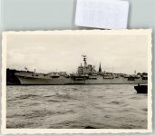 W2000 Hamburg Grundausbildung Hamburgbrsuch Kriegsschiff nach 1945 FOTO KEINE AK