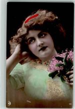 Frau Flieder 1909