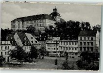 06667 O4850 Weißenfels , Saale Foto AK Karl-Marx-Platz mit Schloss Neu-Augustusburg
