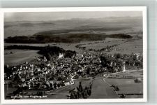 88299 W7970 Leutkirch im Allgäu 1942 Foto AK Fliegeraufnahme vom Ort mit Schloss Zeil und Stadtpfarrkirche Sankt Martin