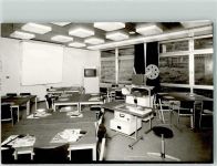 57399 W5942 Rahrbach FOTO KEINE AK Konferenzraum Ort handschriftlich Foto Original aus Archiv eines Ansichtskartenverlags