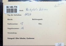 27472 W2190 Duhnen FOTO KEINE AK Foto montiert auf Karton Parkplatz am Strand VW Käfer Passepartout Fotograf Otto Schulze