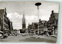 21335 W2120 Lüneburg - Am Sande mit Johanniskirche VW Käfer Oldtimer Scan verzogen