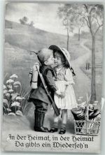 Junge in feldgrauer Uniform gibt seinem Mädchen einen Abschiedskuß L & P 3020/II WK I Kinder in Uniform 1916