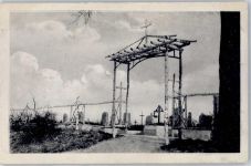 02190 Menneville - Militärfriedhof