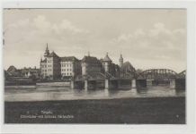 Torgau mit Elbbrücke und Schloß Hartenfels gelaufen von 1932. Gute Erhaltung.