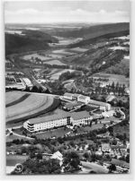 vom Kreiskrankenhaus mit Schwesternschule gelaufen. Marke entfernt. Leichter Stempeldurchdruck, sonst gut erhalten