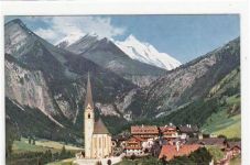 Heiligenblut mit Blick auf die Kirche gelaufen von 1935. leichte Eckabschürfungen, sonst gut erhalten