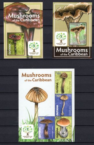 Guyana MiNr. 8222-8231 Kleinbogen und Block 842-843 postfrisch Pilze