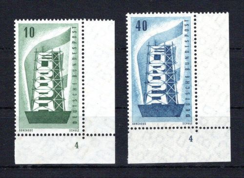 Bund Eckrand ur MiNr. 241-242 postfrisch Formnummer 4, ungefaltet