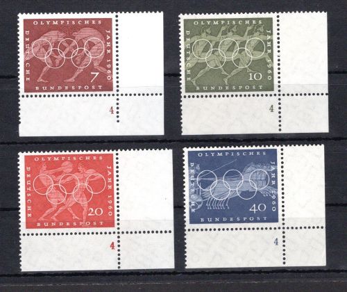Bund Eckrand ur MiNr. 332-335 postfrisch Formnummer 4