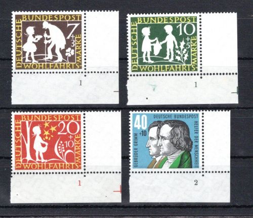 Bund Eckrand ur MiNr. 322-325 postfrisch Formnummern, ungefaltet