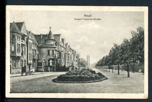 AK Neuss um 1917 Kaiser-Friedrich-Straße mit Droschke