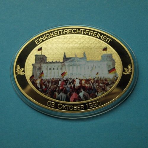 Gigant Prägung 2015 3. Oktober 1990 CU vergoldet mit Swarovski PP