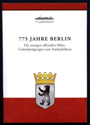 775 Jahre Berlin 8 Silbermedaillen teilvergoldet, farbveredelt PP