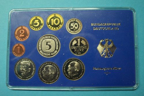 Bund 1981 KMS/ Kursmünzensatz "J" PP