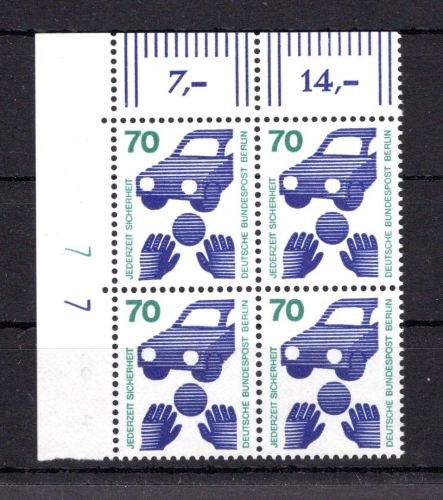 Berlin MiNr. 453 DZ postfrisch als 4er Block Eckrand ol, ungefaltet