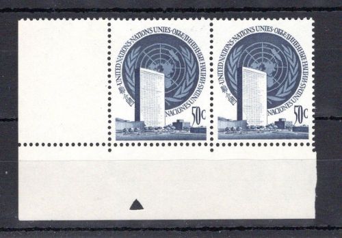 UNO New York MiNr. 10 CO II postfrisch waag. Paar Eckrand