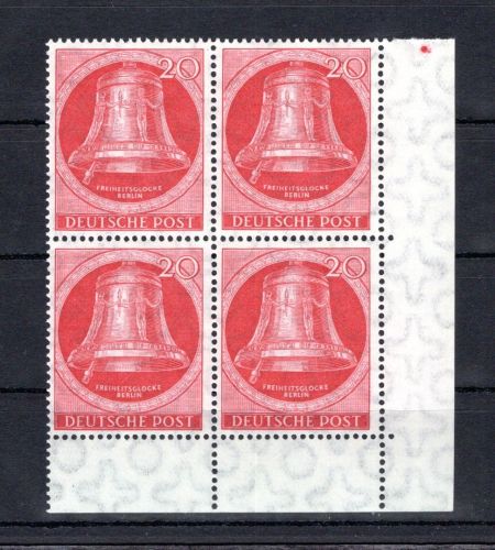 Berlin MiNr. 77 postfrisch 4er Block Eckrand ur, ungefaltet