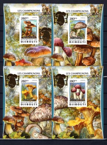 Dschibuti MiNr. 1024-1027 als EB Karton, Goldaufdruck postfrisch Pilze
