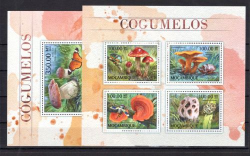 Mosambik MiNr. 8889-8892 + Block 1218 postfrisch Pilze