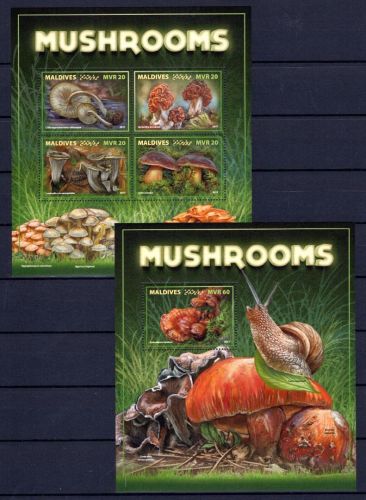 Malediven MiNr. 7203-7206 + Block 1106 postfrisch Pilze