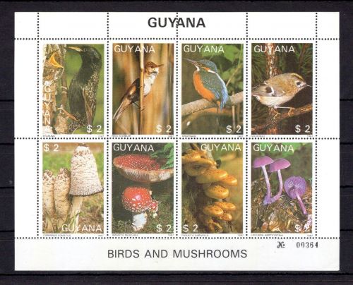 Guyana MiNr. 2076-2083 postfrisch als Kleinbogen, Pilze