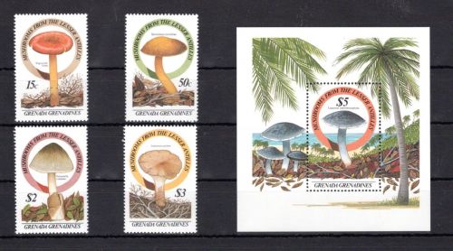 Grenada Grenadinen MiNr. 771-774 + Block 111 postfrisch Pilze