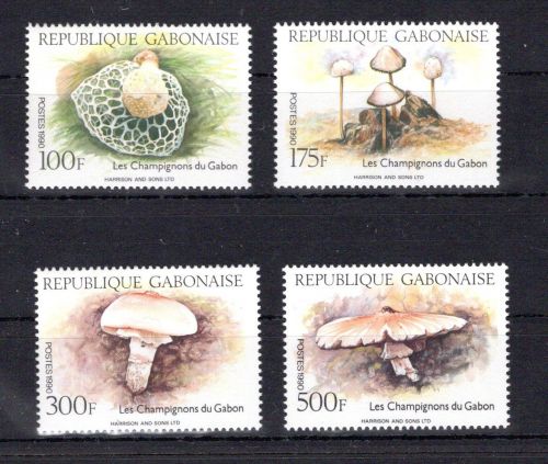 Gabun MiNr. 1066-1069 postfrisch Pilze