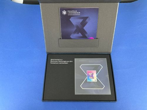 Liechtenstein MiNr. Block 51 II postfrisch Blockchain Hologramm Schloss